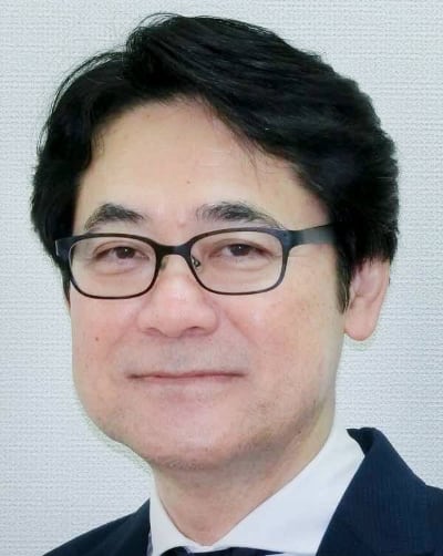 親富祖 勝己 写真