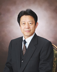 大会長代行 石内 勝吾 写真